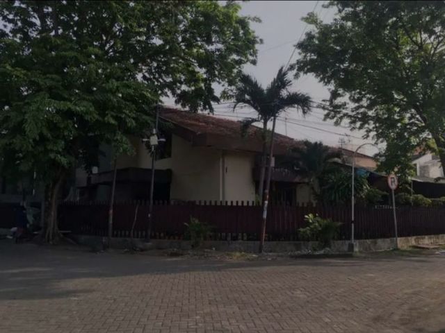 Dijual Rumah Siap Huni mewah di Manyar Kertoarjo Surabaya timur