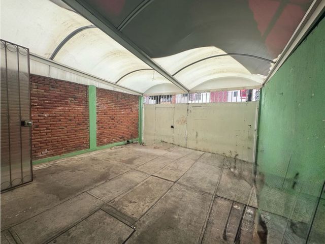 place photo 15