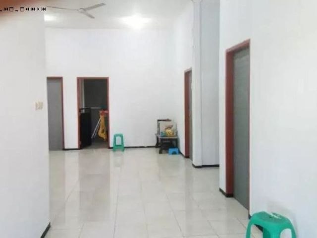 Rumah Babatan Pantai Barat STRATEGIS