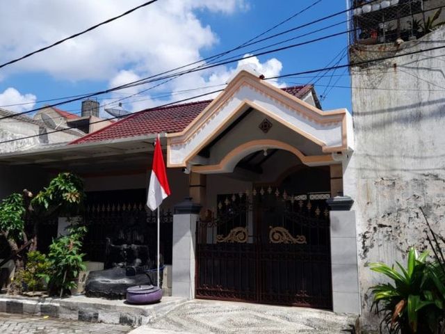 Rumah Disewakan Taman Pondok Indah Surabaya KT