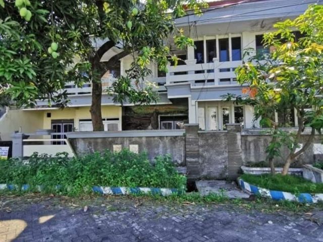 Rumah di Pondok Chandra, Hadap Utara