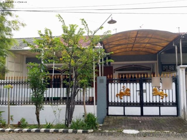 Rumah Satelit Indah Listrik 4400 W
