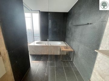 place photo 80