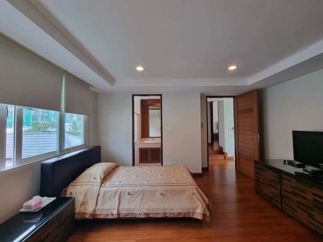 place photo 54