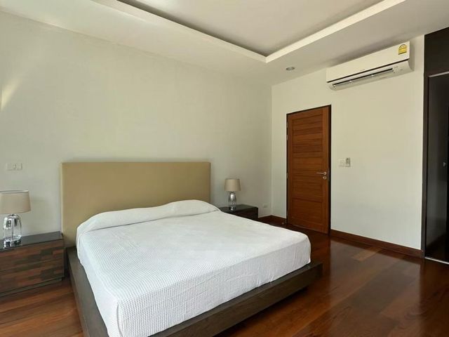 place photo 50