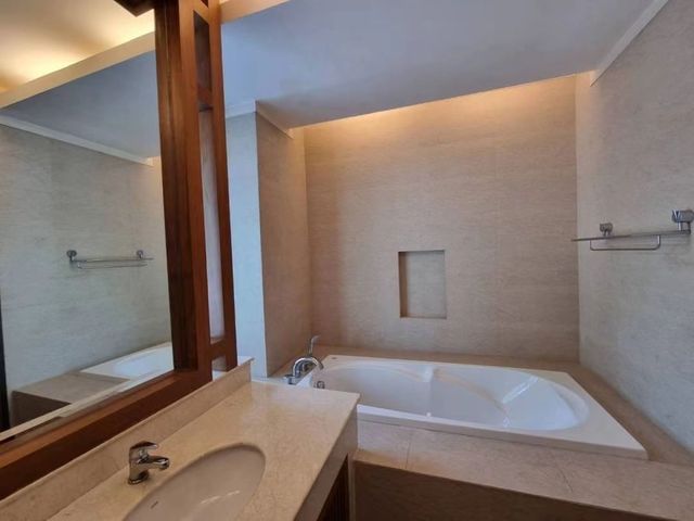 place photo 57