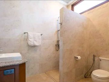 place photo 34