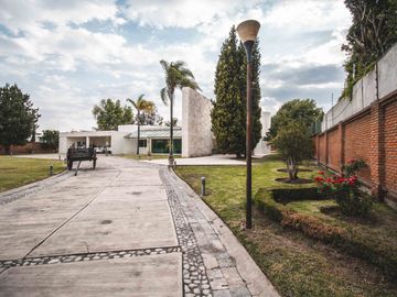 place photo 63