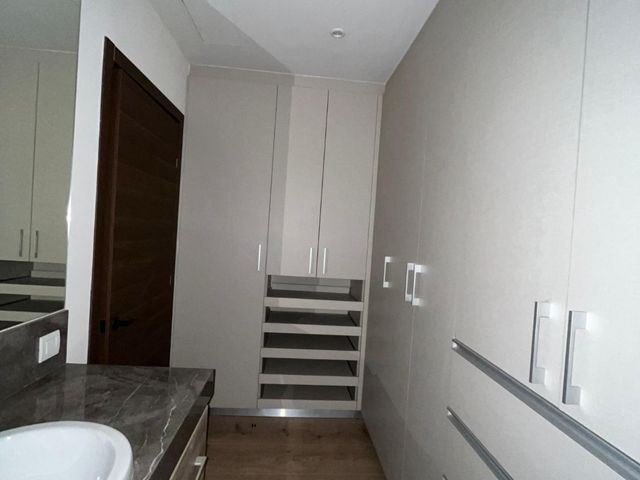 place photo 53
