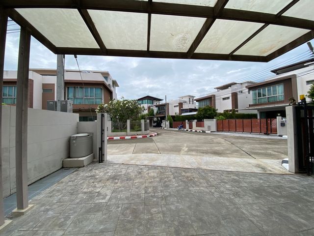 place photo 50