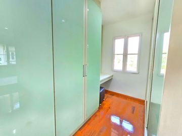 place photo 45