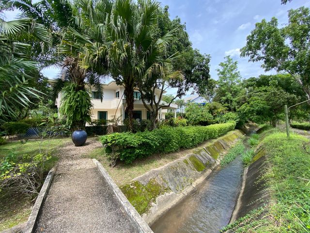 place photo 41