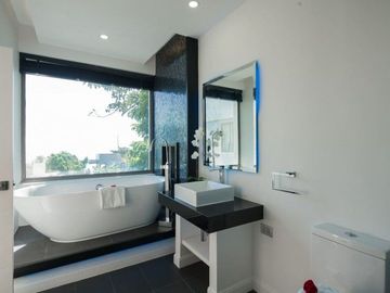 place photo 50