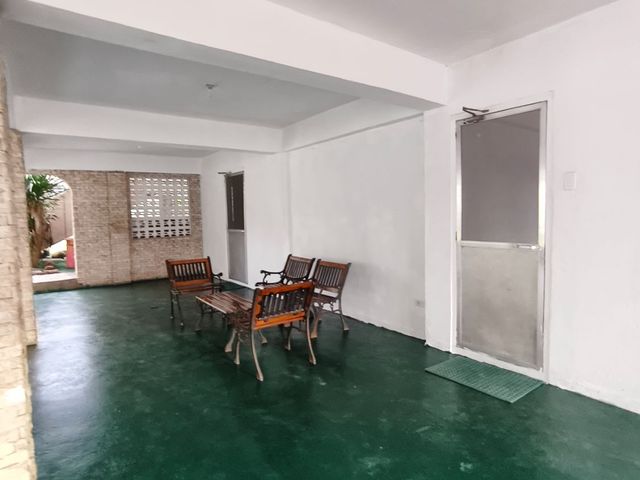 place photo 96