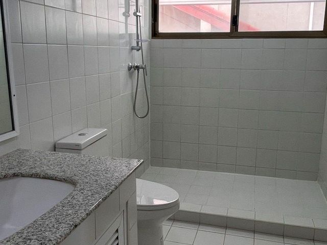 place photo 37