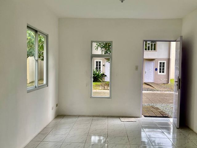 place photo 56