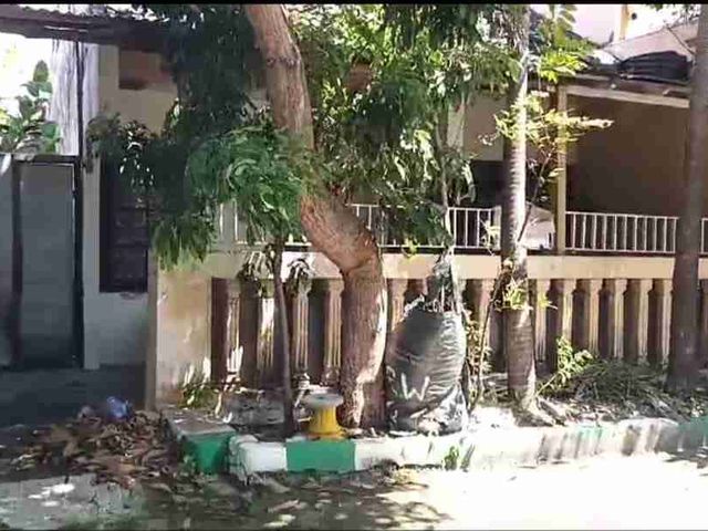 Disewakan rumah lokasi dekat kampus Unesa surabaya