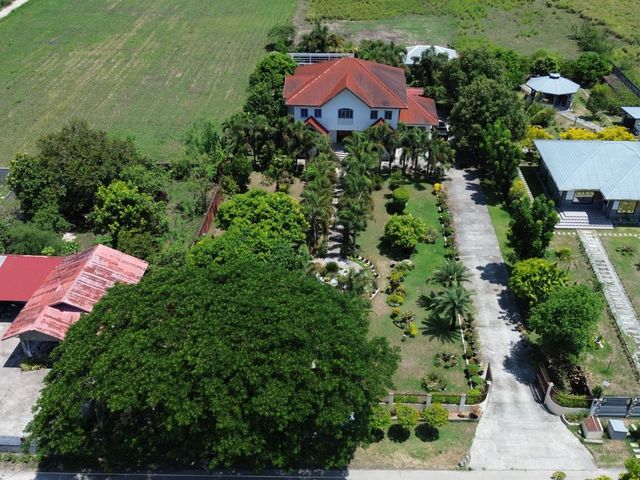 place photo 82