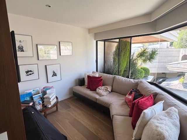 place photo 37