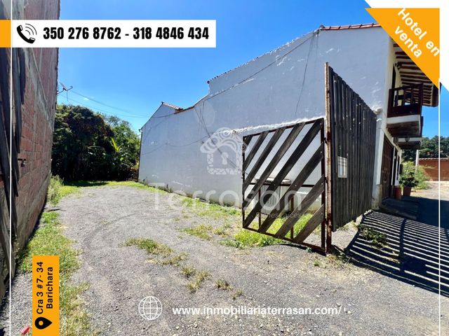 place photo 18
