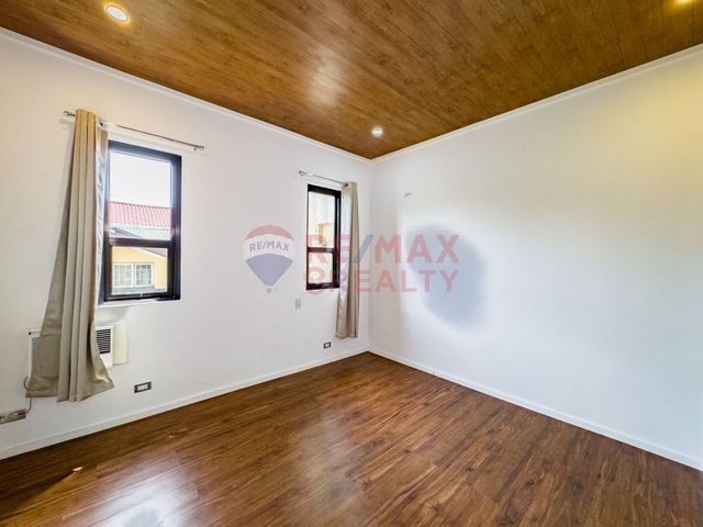 place photo 49
