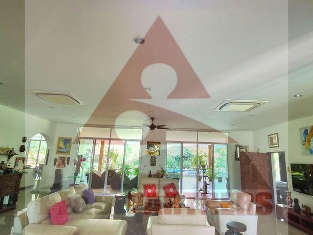 place photo 79