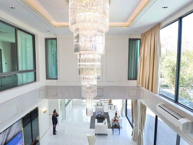 place photo 60