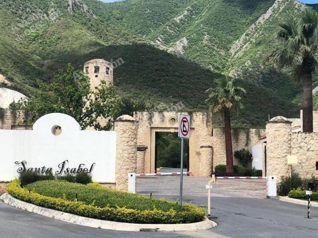 VENTA Terrenos en Santa Isabel, Descendente. Carretera Nacional.