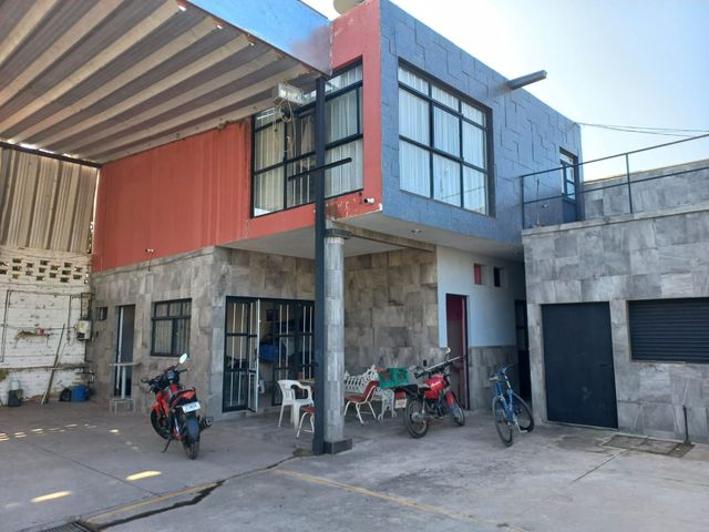 place photo 18