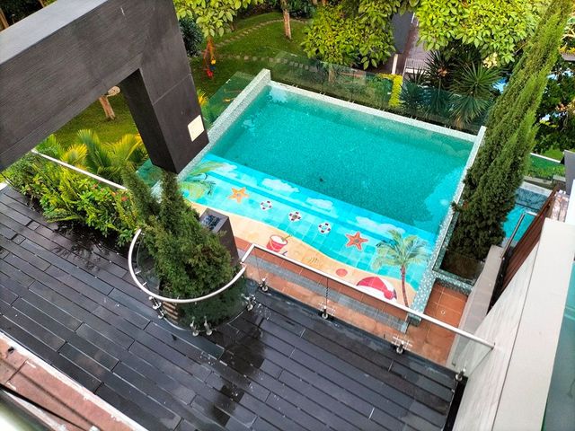 place photo 66