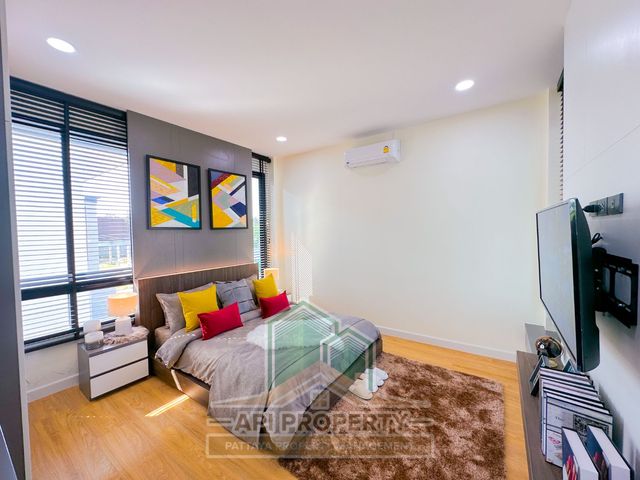 place photo 48