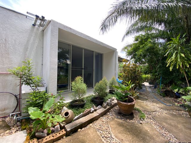place photo 52