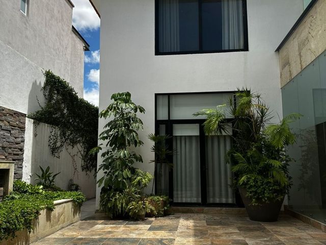 place photo 55