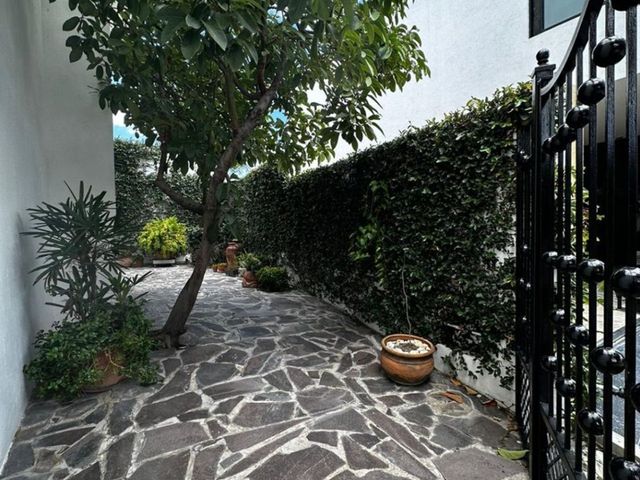 place photo 57