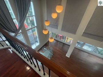 place photo 48