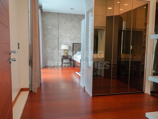 place photo 72