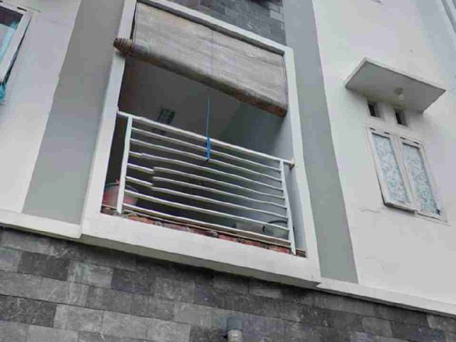 Dijual Rumah Kost Tenggilis Full Penghuni:
Investasi dengan penghasilan 400 jt / tahun (ROI 9% - penghasilan 3x lipat dari deposito)