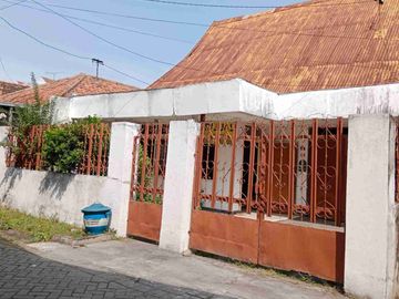 Putat Jaya, Kodya Surabaya, Surabaya, Sapeken, East Java, East Java