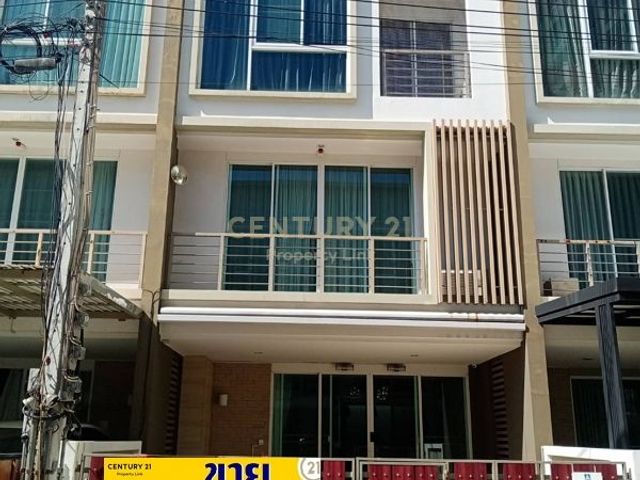 ขายทาวเฮ้าส์ลุมพินีทาวน์ เรสซิเด้นท์ ที่ตั้งอยู่บนถนนลาดพร้าว/48-TH-67019