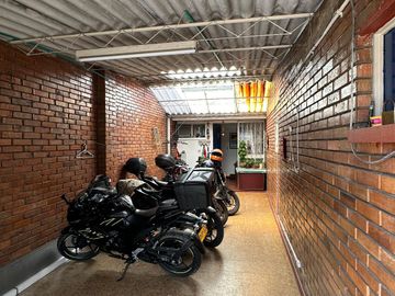 place photo 37