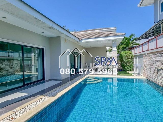 ขายบ้านหัวหิน พูลวิลล่า โครงการ Baan Mio Huahin หัวหิน ซอย 70 ขนาดที่ดิน 61 ตารางวา ราคาขาย 3.86 ล้านบาท 2 ห้องนอน 2 ห้องน้ํา สระส่วนตัว ที่จอดรถ 1 คั