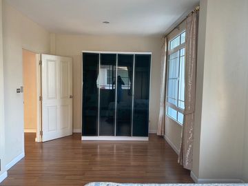 place photo 48