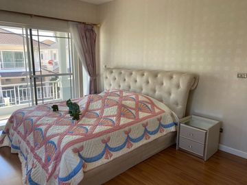 place photo 74