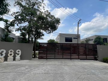 place photo 60