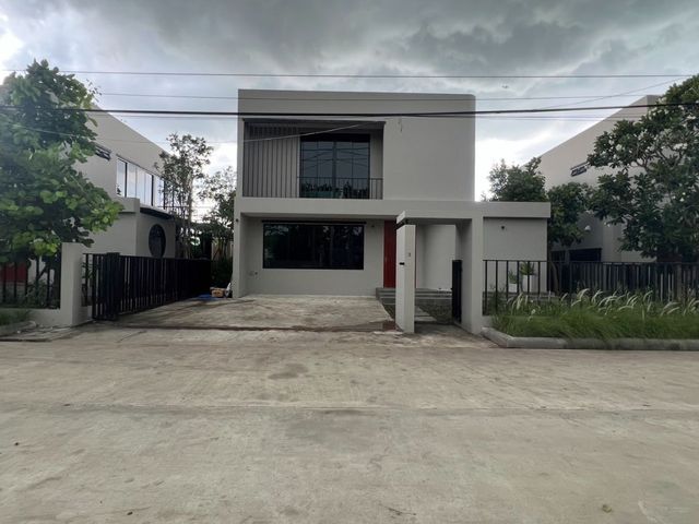 place photo 62