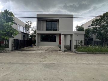 place photo 62