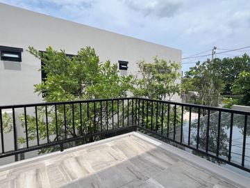 place photo 52
