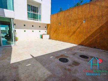 place photo 60