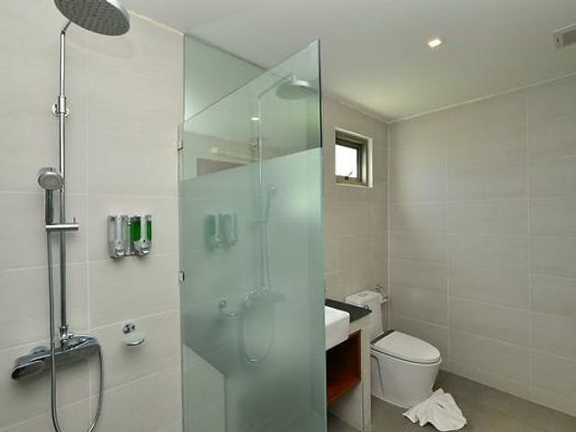 place photo 18