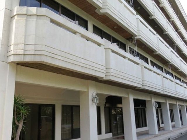 place photo 18